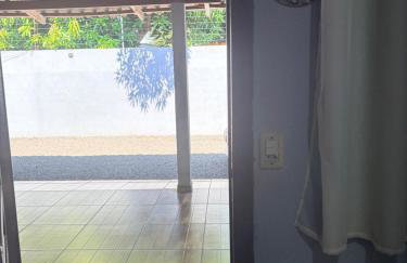 Residencial Casas 1 e 2 quartos Tv Ar Estacionamento Wifi Próximo ao Centro e Paraguai - Foto 75