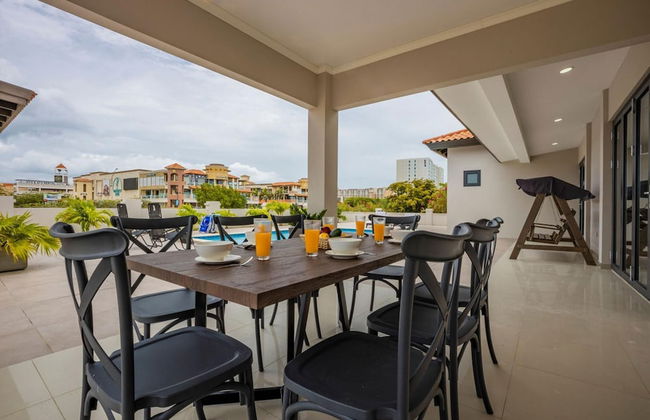 NEW 6BR Villa w Pool Across Street Palmbeach - Foto 25