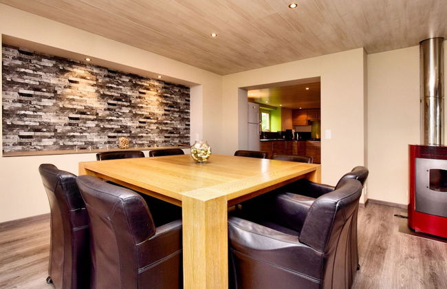 Modern Family Home With Wellness - Photo 30