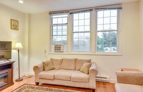 3 Mi to Warren Dunes Sawyer Getaway with Fireplace! - Foto 6