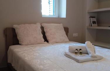 Angelouda's House - Traditional Stone 2 BR Home in Karystos Center - Foto 8