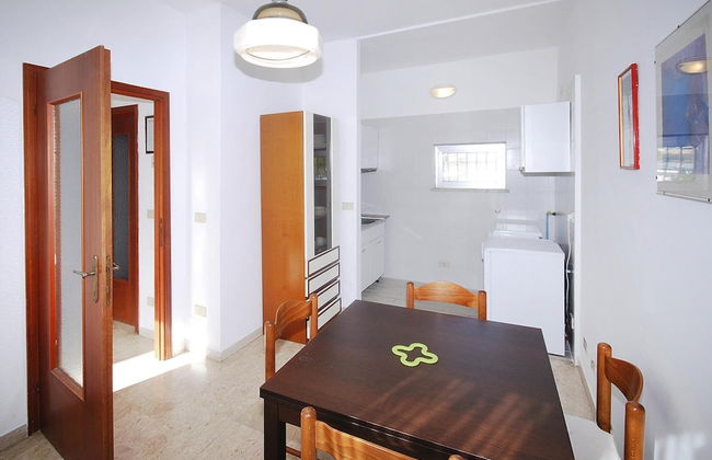 Apartment in Ceriale With Parking Space - Foto 23