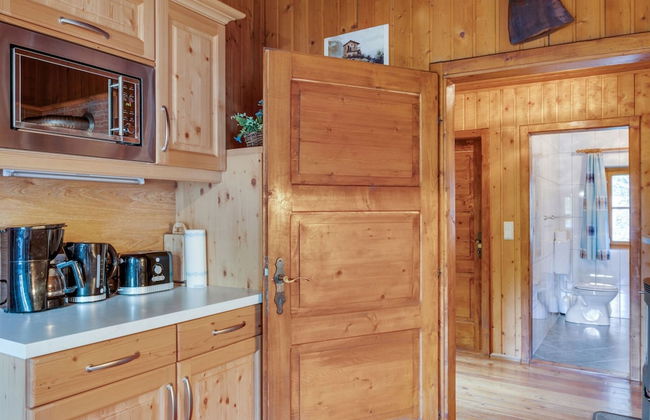 Chalet in Mortschach Near Ski Slopes - Photo 9