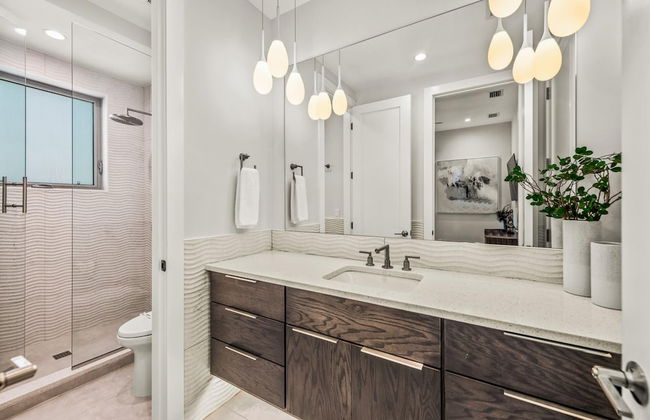 Elevated Perspective - Foto 29