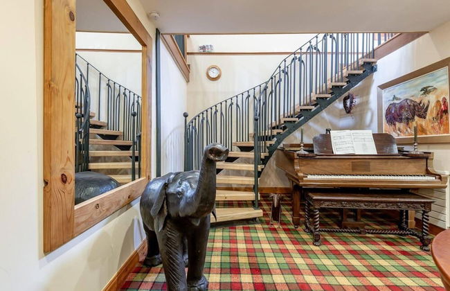 Stunning Luxury Duplex With Hot Tub and Aircon - Foto 33