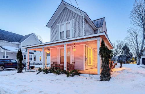 Stay and Play in Ellicottville Village! Home with Deck - Foto 25