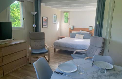 Cottage YVEL au Pied du lac au Duc, son Golf et sa Base Nautique - Foto 7