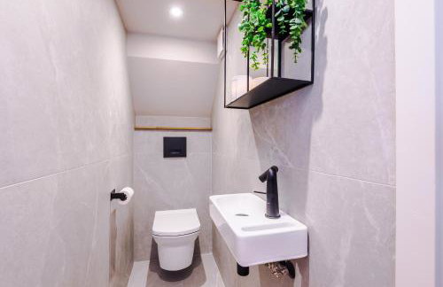Unique Home in Northenden Urban Oasis sleeps 8 - Foto 51