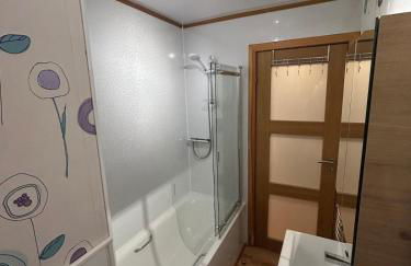 Yellow house on the hill - Foto 16