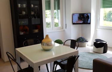 BMP APARTMENT GIOIOSA 2 giardino vista Lago Maggiore - Foto 7