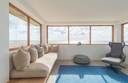 Coastguard Lookout by Bloom Stays - Photo 2