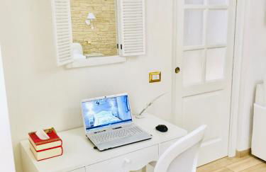 CASANOVA - Indipendent Luxury Apartment - Foto 8