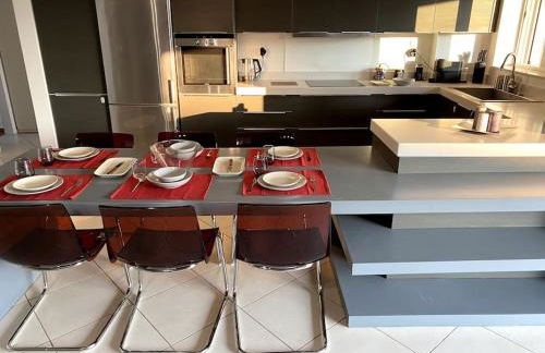 Spacious and Sunkissed 3BR & 2 Bathrooms Apartment - Foto 60