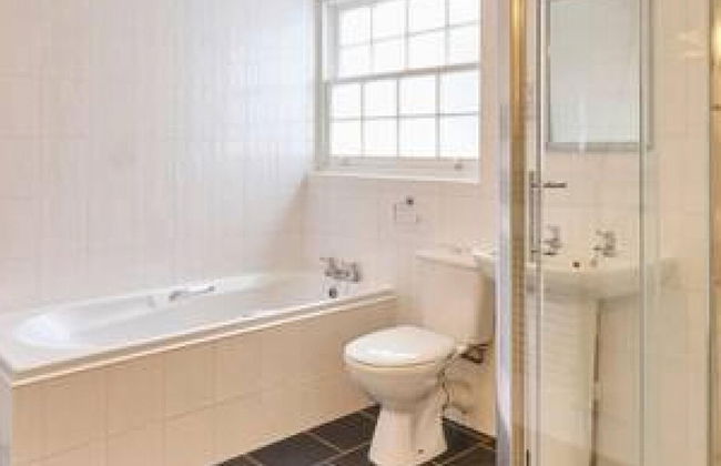 Host Stay New Street - Photo 23