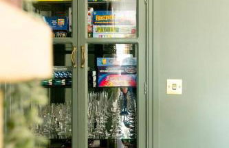 4 Bed House Sleeps 9 - Parking Garden Bbq Wifi - Foto 21