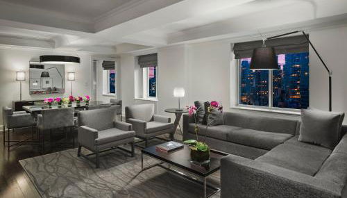 AKA Sutton Place - Photo 2