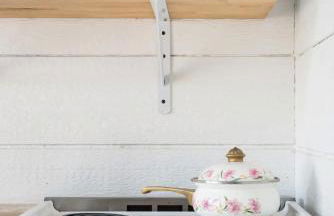 Hip, Cozy Cottage with a Fire Pit in Cleveland Park - Foto 8