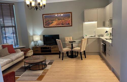 No 10 serviced apartment - Danes 2 Bedroom - Photo 3