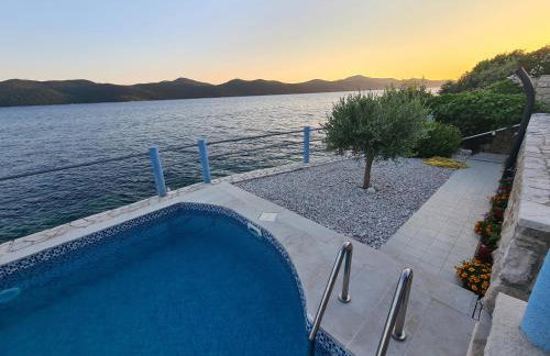 Villa sea oasis Ratac - Photo 10