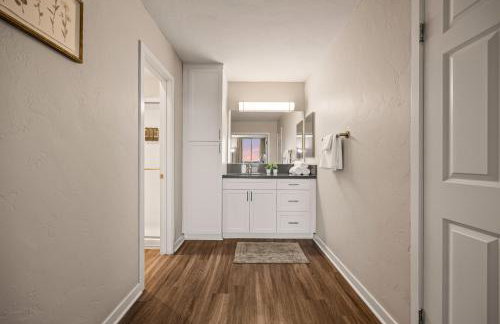 Luxury 2BR Apartment Near SeaWorld, Airport & Downtown San Diego - Foto 17