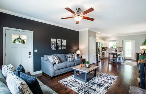 Elegant End Condo Fireplace Community Amenities - Foto 11