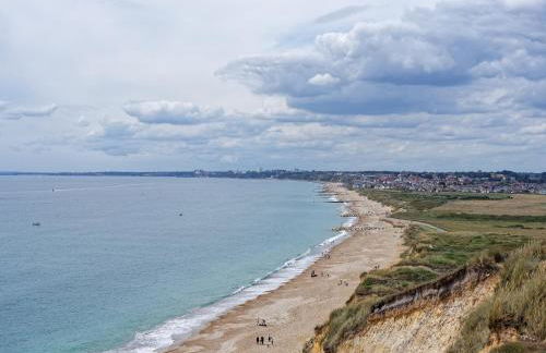 Sea Road Apartments - Photo 51