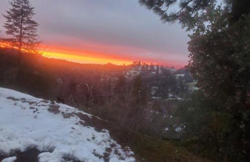 Peaceful Pines Place, a cozy mountain hideaway wAC - Foto 12