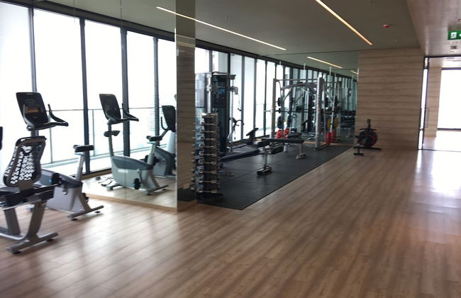 Park 24 Luxury Condo by ML - Photo 17