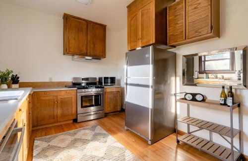 2BR Historic Soul District Remodel - Foto 3