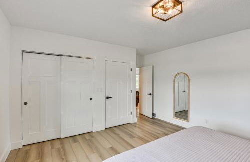 Charming Middlebury Retreat with Patio and Fire Pit - Foto 12