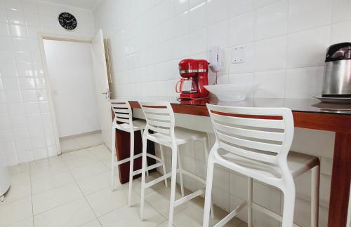 Paraiso no Guarujá Enseada - Piscina - Ar Condicionado - WIFI - Garagem - Foto 31