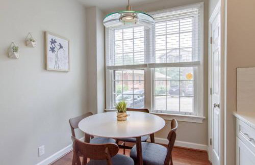 Near Vandy, 11 minsDowntown, Park Free, Fast Wifi - Foto 29