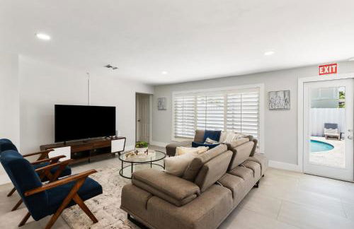 Spacious home wpool fire pit grill - Foto 12