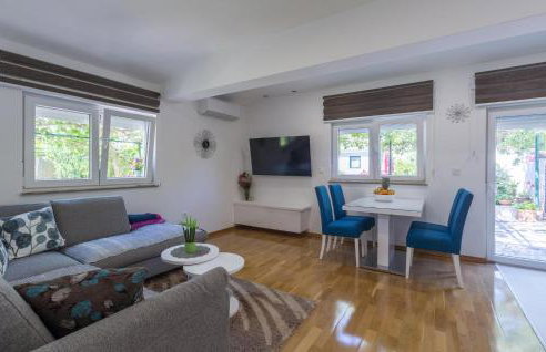 2 Bedroom Beautiful Home In Pula - Foto 20