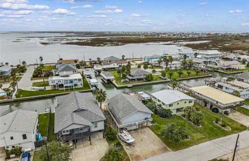 Charming canal side home with gorgeous views - Foto 39