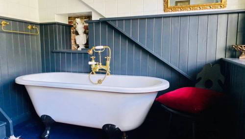 17th Century Boutique Getaway in the Countryside - Foto 5