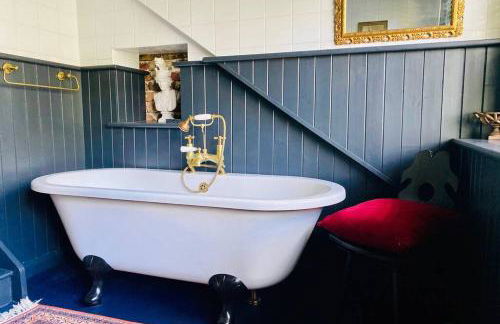 17th Century Boutique Getaway in the Countryside - Foto 5