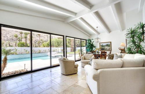 55 and Indian Wells Retreat Private Pool and Spa! - Foto 3