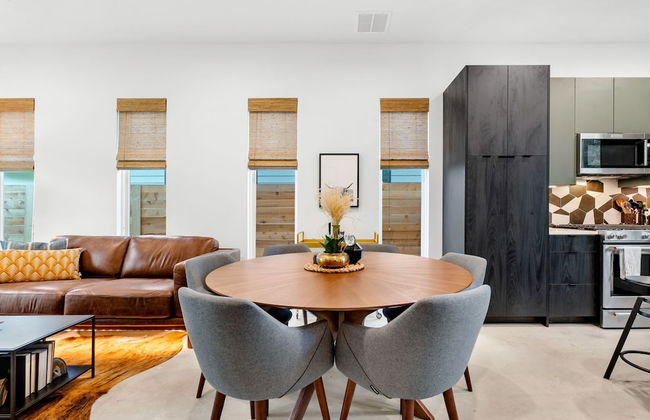 Stylish 2 Bedroom Retreat in South Austin - Foto 23