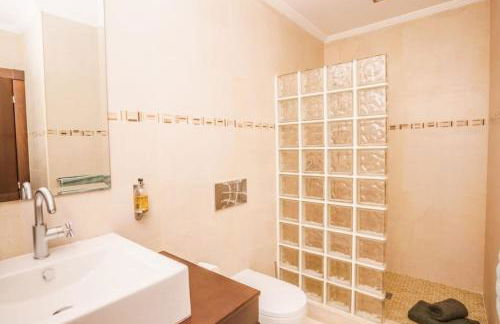 Casa Orquídea - Luxury 4 bedroom Villa - Photo 37