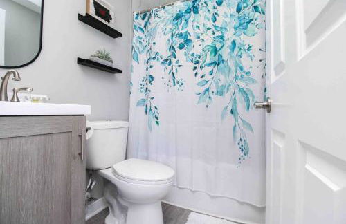 Lux finishes 4 bedroom DSM home Great location - Foto 12