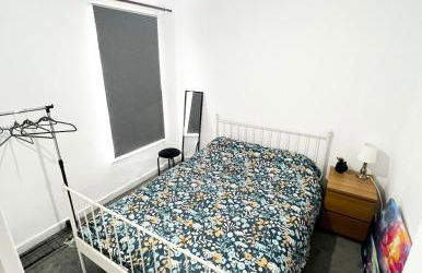 Cute two bedroom house with free street parking - Foto 8