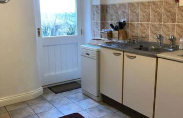 Merril Grove Farm Cottages for larger group stays. - Photo 9