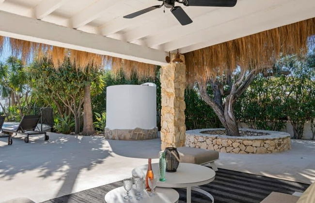 Relax in Luxury at This Stunning Seaside Villa - Photo 62