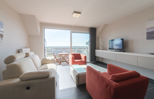 Skyview with parking and balcony - Foto 7