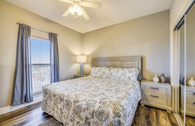 Majestic Beach Resort by Book That Condo - Foto 3