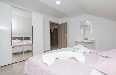 Nice Apartment In Podaca With Wifi - Foto 21