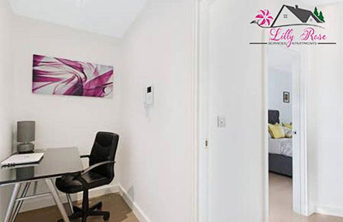 LillyRose Serviced Apartments - St Albans City Centre, Parking - Photo 26