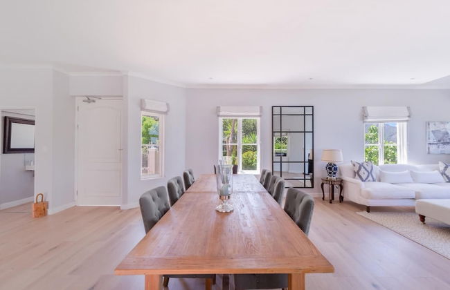 Sublime Five bed Property in Glorious Setting - Photo 4