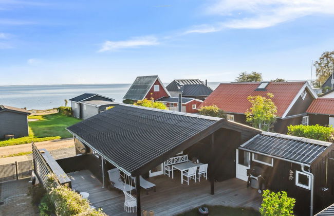 "Pedersen" - 50m from the sea - Foto 1